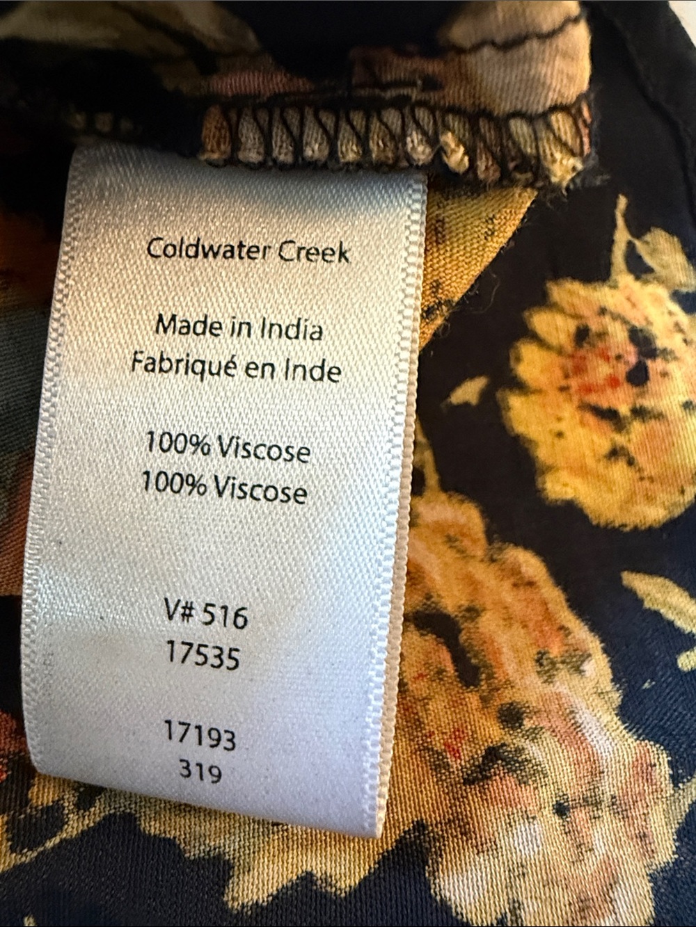 Coldwater Creek Navy Floral Pintuck Button Blouse - Picture 13 of 15